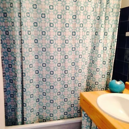 Au Petit Bonheur Apartman *